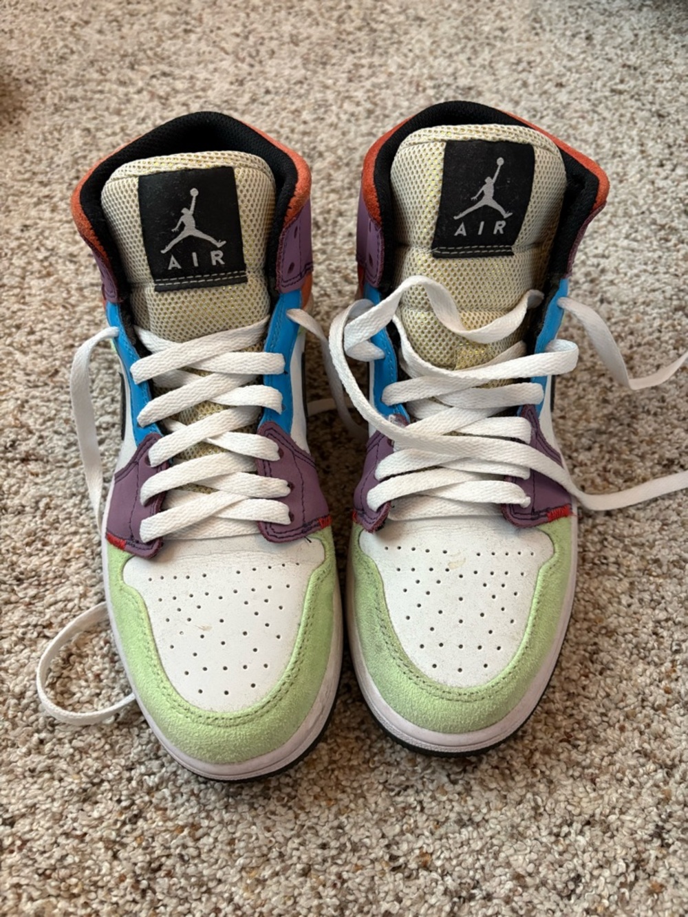 Jordan Low-Top Sneakers in Pastel Multi-Color - Picture 3 of 7